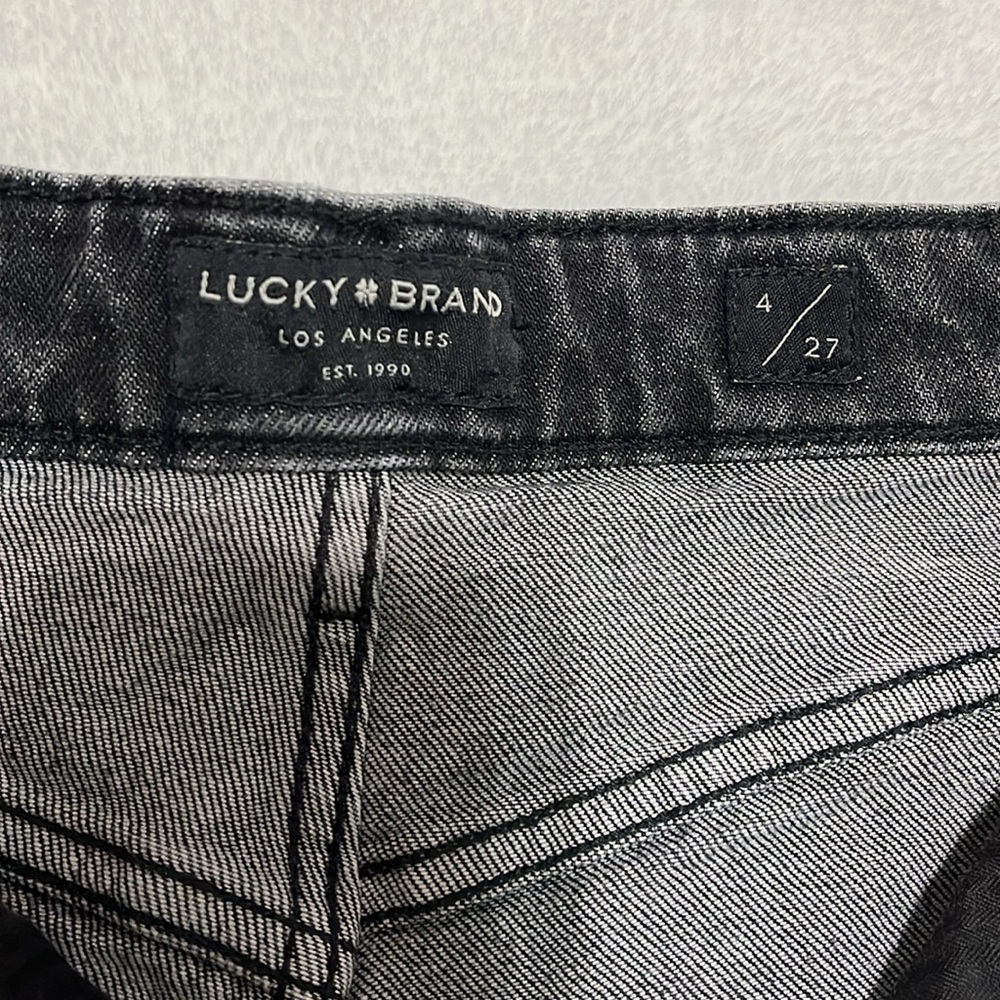 Lucky Brand distressed Mid Rise denim cut off jean shorts size 4/27 - Picture 3 of 7